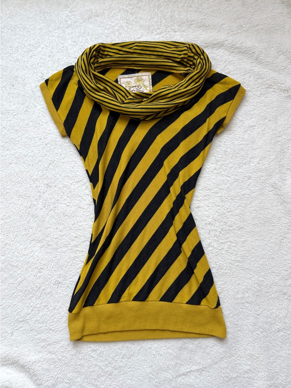 Early 2000s Poof Knit striped yellow and black sweater dress